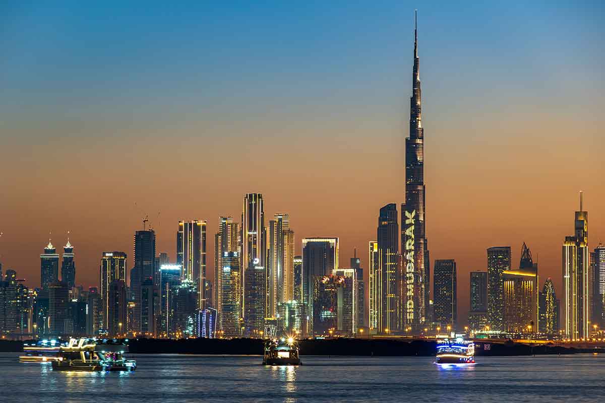 Dubai real estate buyers are now increasingly paying in cash as rich prefer using capital over mortgage – experts